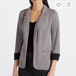 Skies Are Blue Gray Blazer with Notched Lapels and 3/4 Sleeves